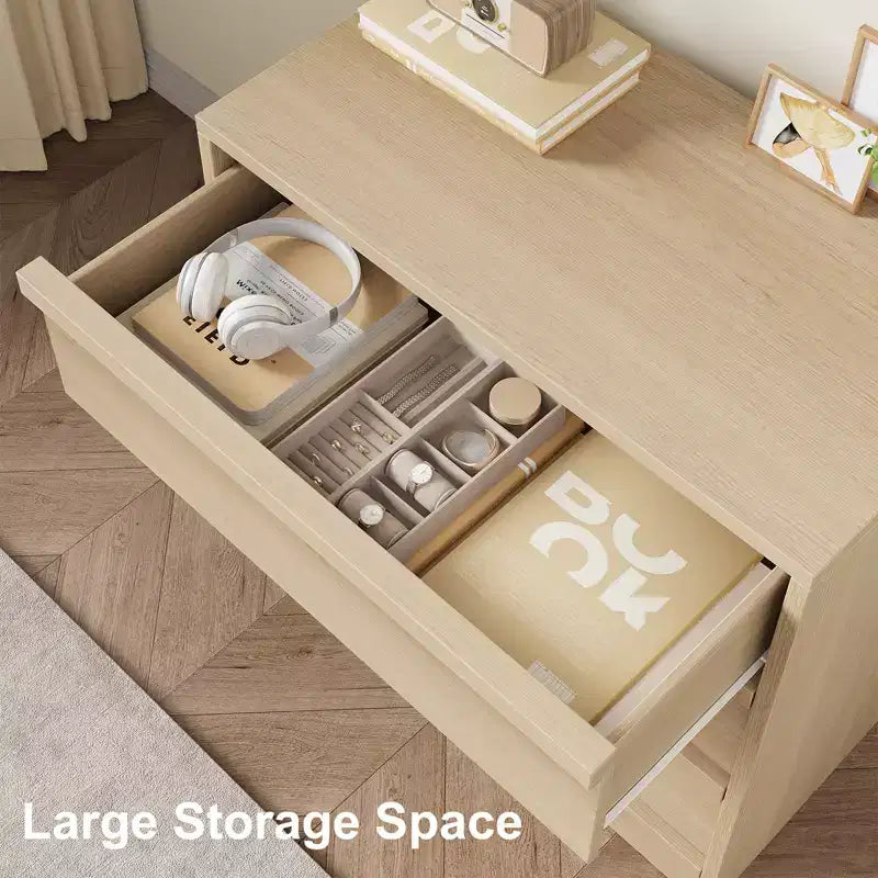 3 Drawer Dresser for Bedroom, Modern 3 Chest of Drawers with Handle-free Design, 31in Tall Closet Organizer for Bedroom, Living Room, Nursery